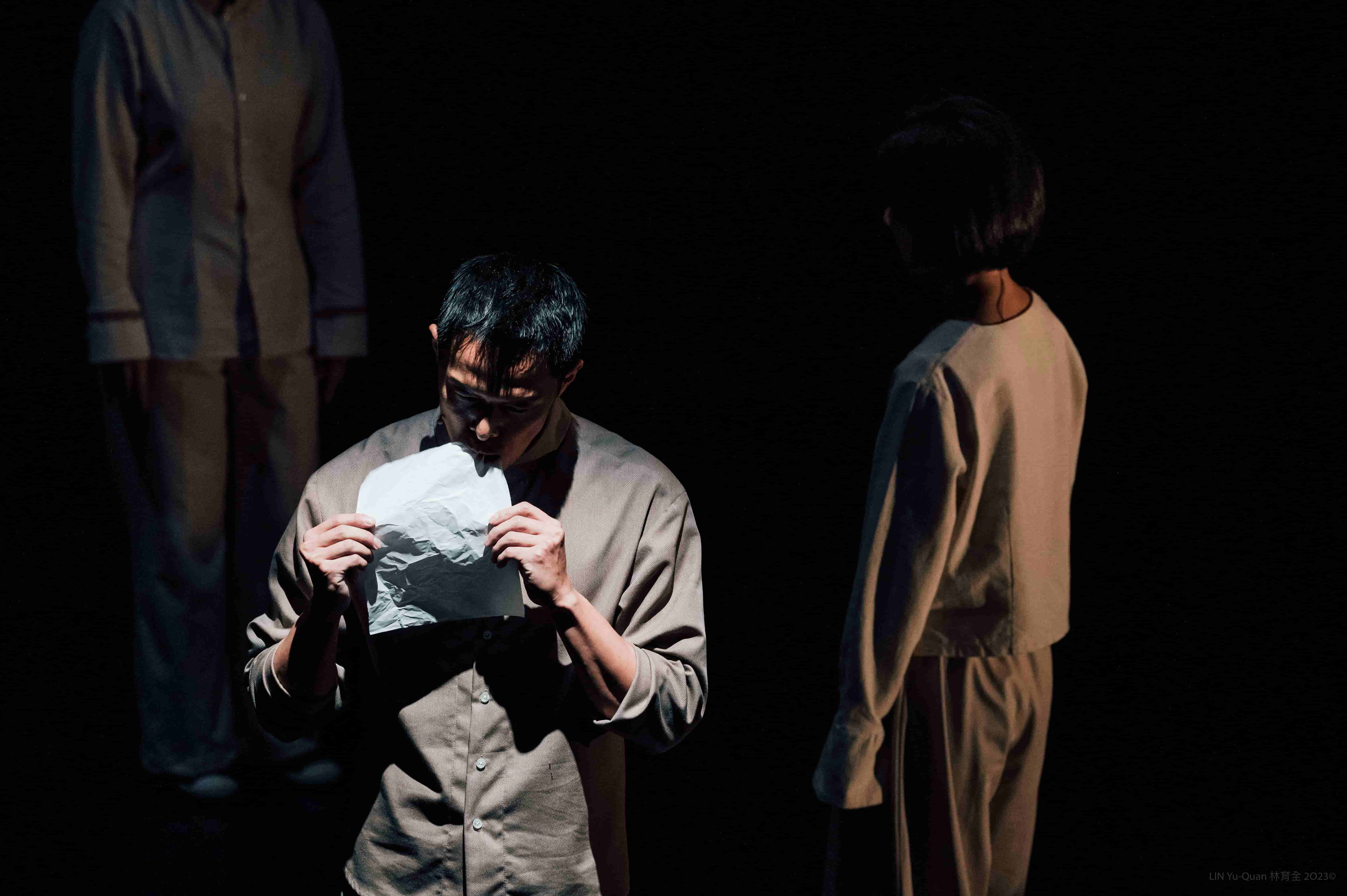 LIN, Yu-Quan _ Courtesy of approaching theatre ＆ Gang-a Tsui Theater（攝影：林育全／窮劇場與江之翠劇場提供）《感謝公主》劇照Z621247.jpg